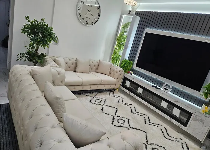 Sluxe Properties 4Mins To Etihad Stadium And Coop Live